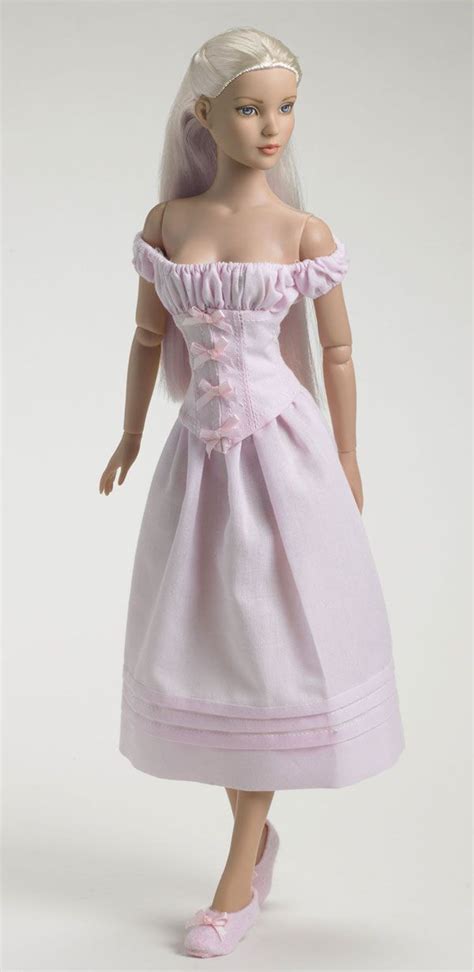 Cinderella Collection Tonner Doll Company Barbie Dress Barbie