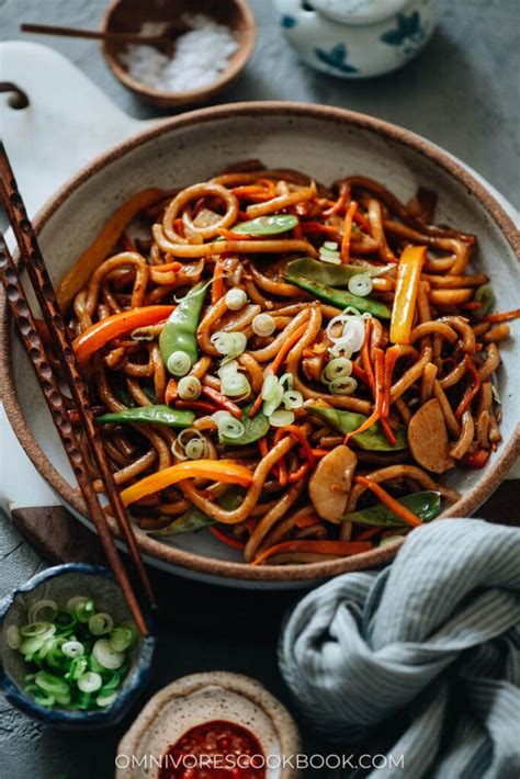 Vegetable Udon Stir Fry Veggie Yaki Udon Omnivores Cookbook