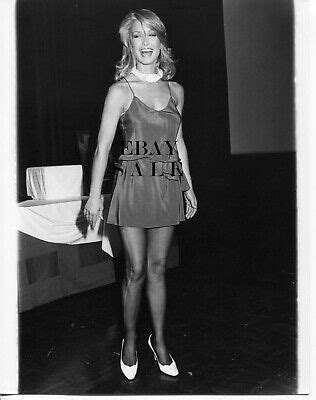 Heather Thomas Original Vintage Photo Legs Run In Stockings Sexy Candid