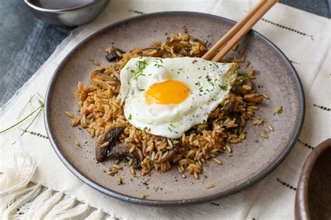 savory-breakfast-rice-healthyish-foods