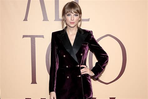 Taylor Swift Sets A New Record For Longest No 1 Song