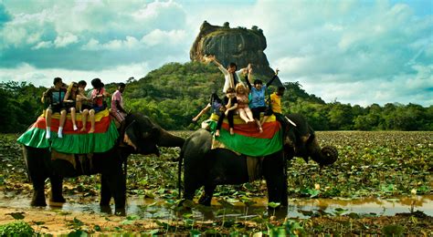 Sri Lanka Targets 300000 Chinese Tourists In 2016 After