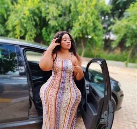 Lady With The Widest Hips And Curves In Africa Romance Nigeria