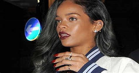 Rihanna Bares Her Breasts In Public Again Daily Star