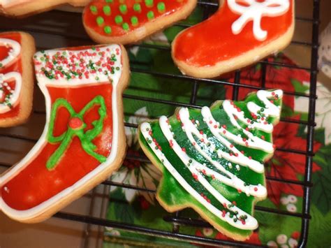 10 healthy but delicious cookie recipes for people with diabetes. Xmas Cookies | Xmas cookies, Cookies, Sugar cookie