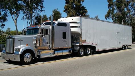 Nationwide United Auto Transport Cars Trucks Rvs More