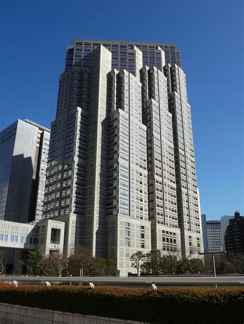 東京都庁第二本庁舎 超高層ビルと風景写真のきりぼう