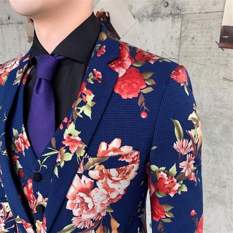 2020 Wholesale Flowers Suits Mens Party Dress Mens Stage Costumes For