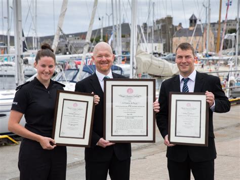 bravery awards for lerwick harbour rescue the shetland times ltd