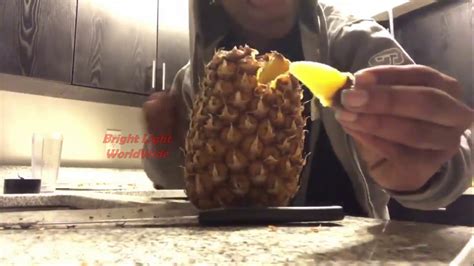 Correct Way To Eat Pineapple All Information About Healthy Recipes