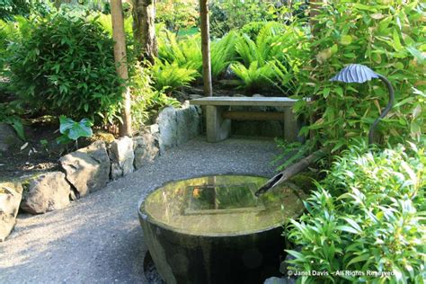 20 The Butchart Gardens Victoria Japanese Garden Bamboo Water Spout And