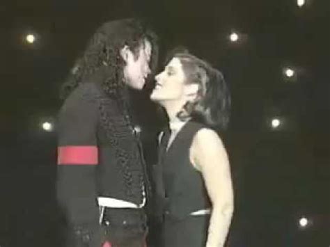 Michael Jackson And Lisa Marie Presley Kiss Youtube