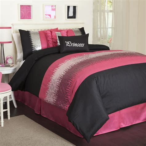 Black And Pink Bedding