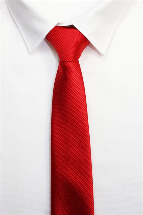 Corbata Color Rojo Vizenzo Corbatas Combinación De Camisa Y Corbata