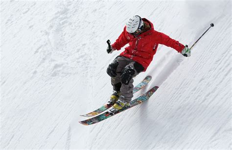 Eight Top Tips For Getting The Best Ski Action Shots Luxury Lifestyle