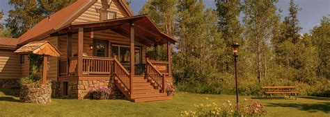 Cabins in east yellowstone lodges can range from one, two or three bedrooms. vacation cabin rental near Yellowstone & Grand Teton ...