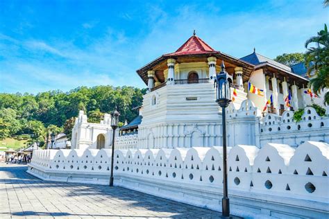 Top Attractions In Kandy Sri Lanka