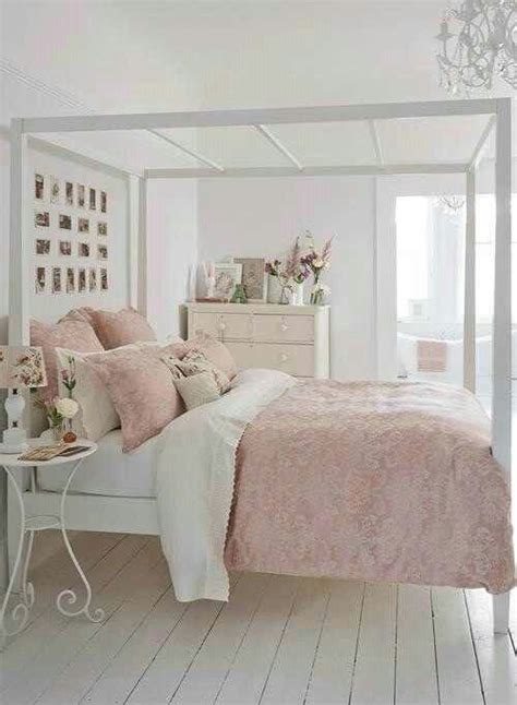 30 Shabby Chic Bedroom Decorating Ideas Pink White