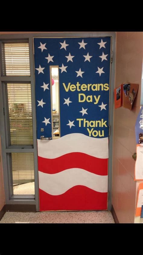 See more ideas about november bulletin boards, bulletin boards, library bulletin boards. veterans day bulletin boards | Veteran Day Decoration ...