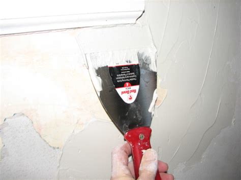 How To Fix Bubbled And Cracked Paint Before Painting Walls Dengarden