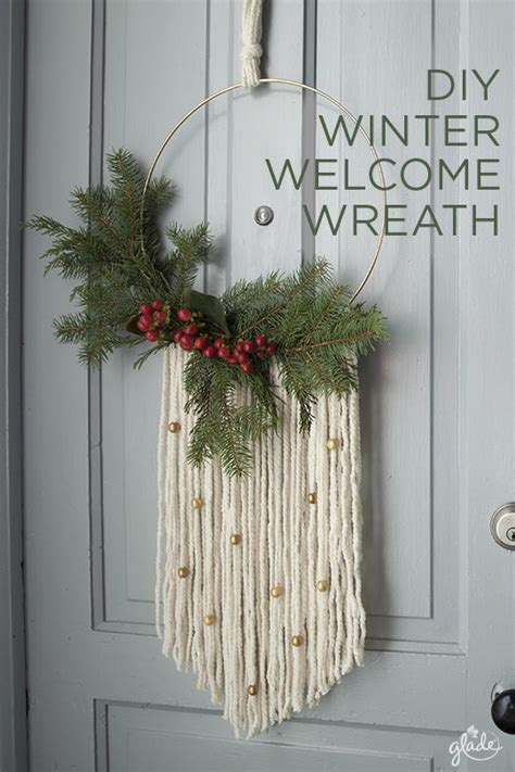 No matter the season, there are wreaths for every occasion. Modern & Boho Christmas Style Series - The Happy Housie