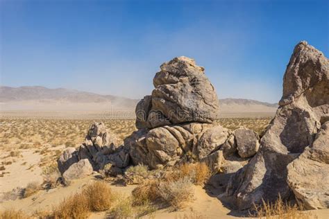 Geologic Rock Formations In Desert Stock Photo Image Of Mojave