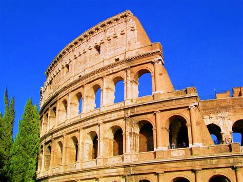The Colosseum Roman Historical Spot To Visit World