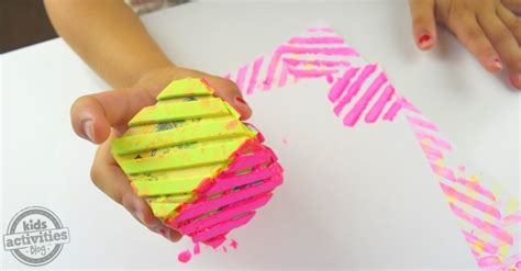 20 Simple Crafts Kids Can Make With Only 2 3 Supplies Kids