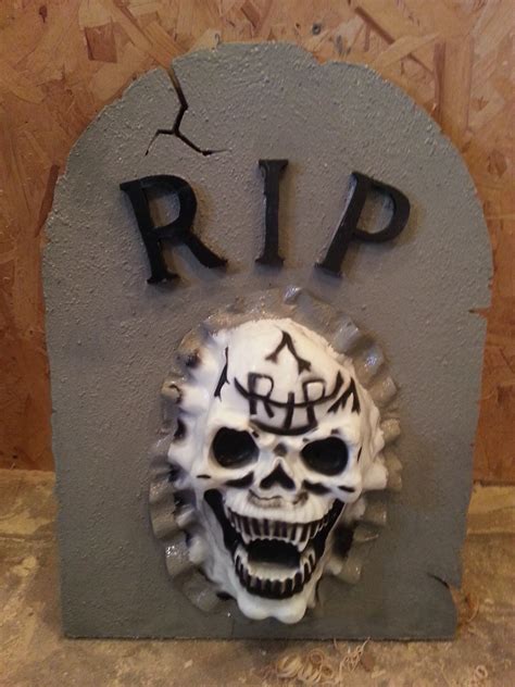 Halloween Tombstone Decoration Instructables