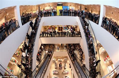 1001archives Europes Biggest Shopping Mall Opens In London