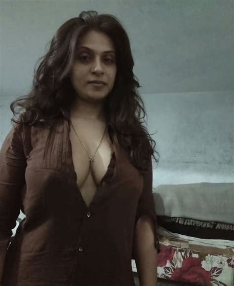 Desi Housewife Big Boobs And Nude Pussy Pics FSI Blog