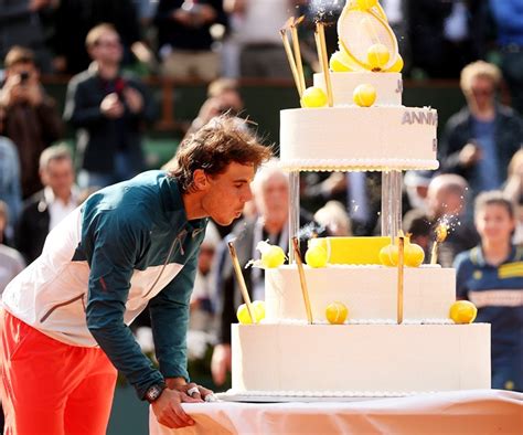 Photos Birthday Boy Nadal Takes The Cake At Roland Garros