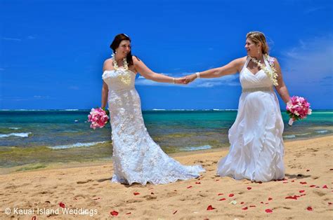 Pin On Gay And Lesbian Weddings Kauai