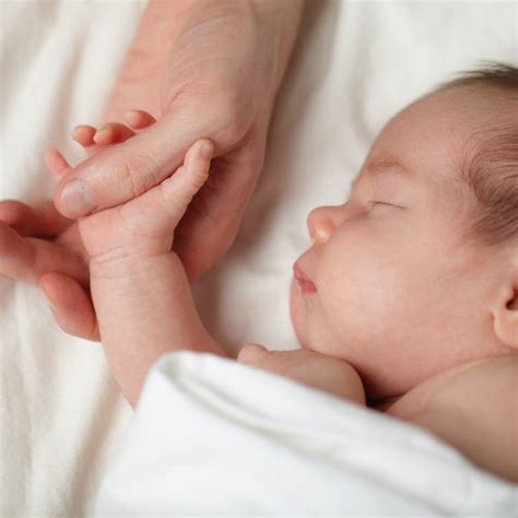 How To Soothe A Baby With Colic 10 Tried And Tested Methods By Parents