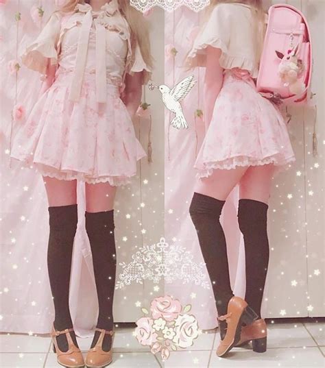 This Outfit Is So Cute Japanese Outfits Lolita Fashion Outfits
