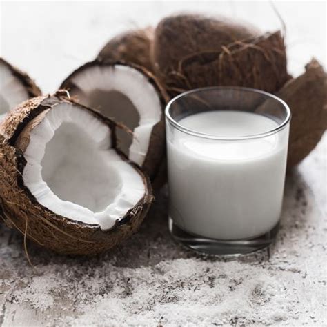 Once You Try This Homemade Coconut Milk Youll Never Buy One From The