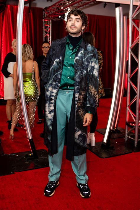 When you follow alex nevsky, you'll get access to exclusive messages from the artist and comments from fans. Gala de l'ADISQ 2019: les plus beaux looks du tapis rouge ...