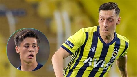 Mesut Ozil Warns Turkish Messi Against Arsenal Move As Barcelona