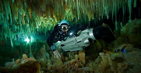 Kenny Broad Finds Magic In Underwater Caves The Santa Barbara Independent