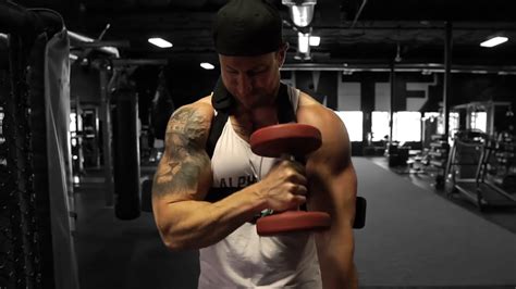How To Do Bicep Blaster Curls For Huge Biceps Youtube