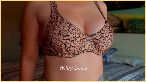 milf hot lingerie big tits in leopard print bra