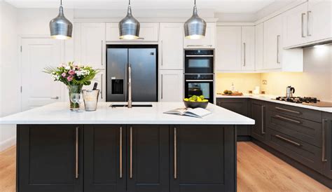 Two Toned Shaker Kitchen Cabinets To Mix And Match For Your Home Best