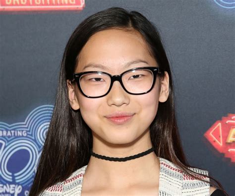 madison hu s body measurements including height weight dress size shoe size bra size