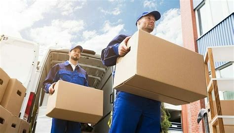 Why It Is Better To Hire The Best Packing And Moving Companies Around