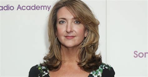 Bbc News Presenter Victoria Derbyshire Reveals She Has Breast Cancer Is Having Mastectomy In A