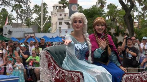 FROZEN Summer Fun ROYAL WELCOME PARADE Anna Elsa Kristoff HollyWood Studios YouTube