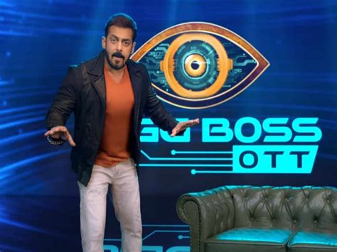 BIGG BOSS OTT2 म इन कटसटटस क बच हग मकबल पज गर स