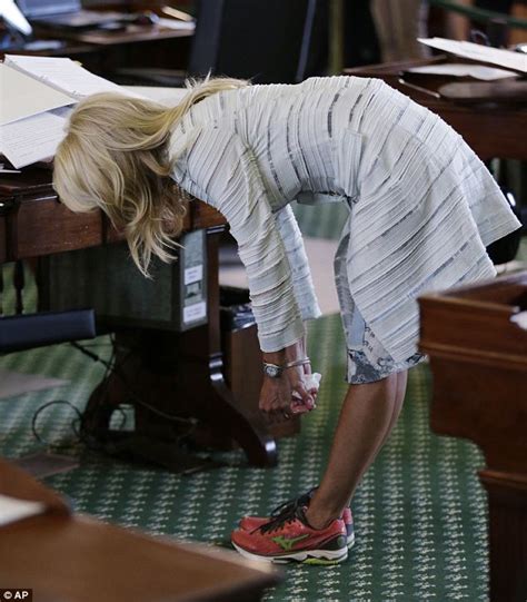 The Most Important Accessory Wendy Davis Wore To 11 Hour Filibuster Was