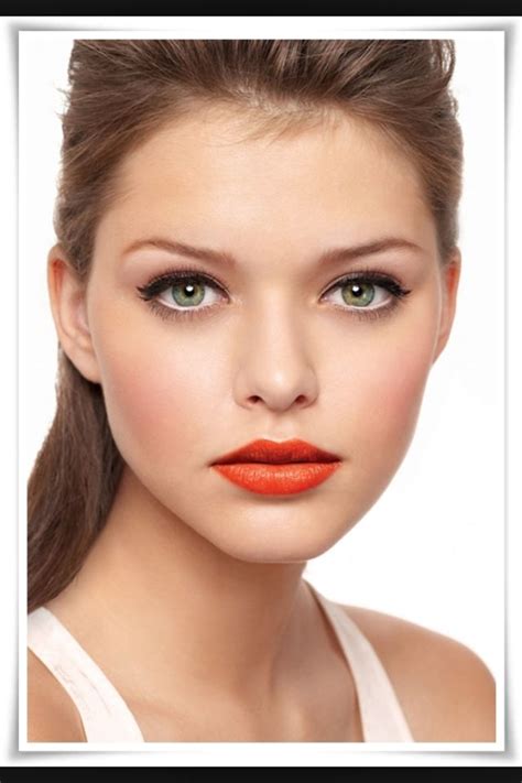 pin by stephen rettig on just beautiful makeup trends loreal paris lipstick applying eye makeup