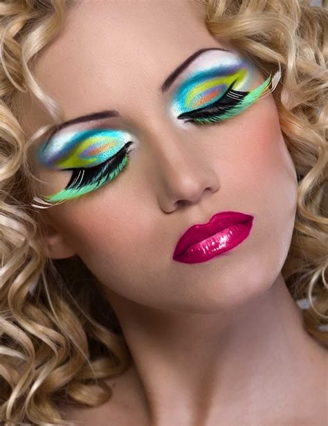 All Fun Usa Hot Fashion Tips 2012 In Usa Eyes Makeup And Beautiful Girls